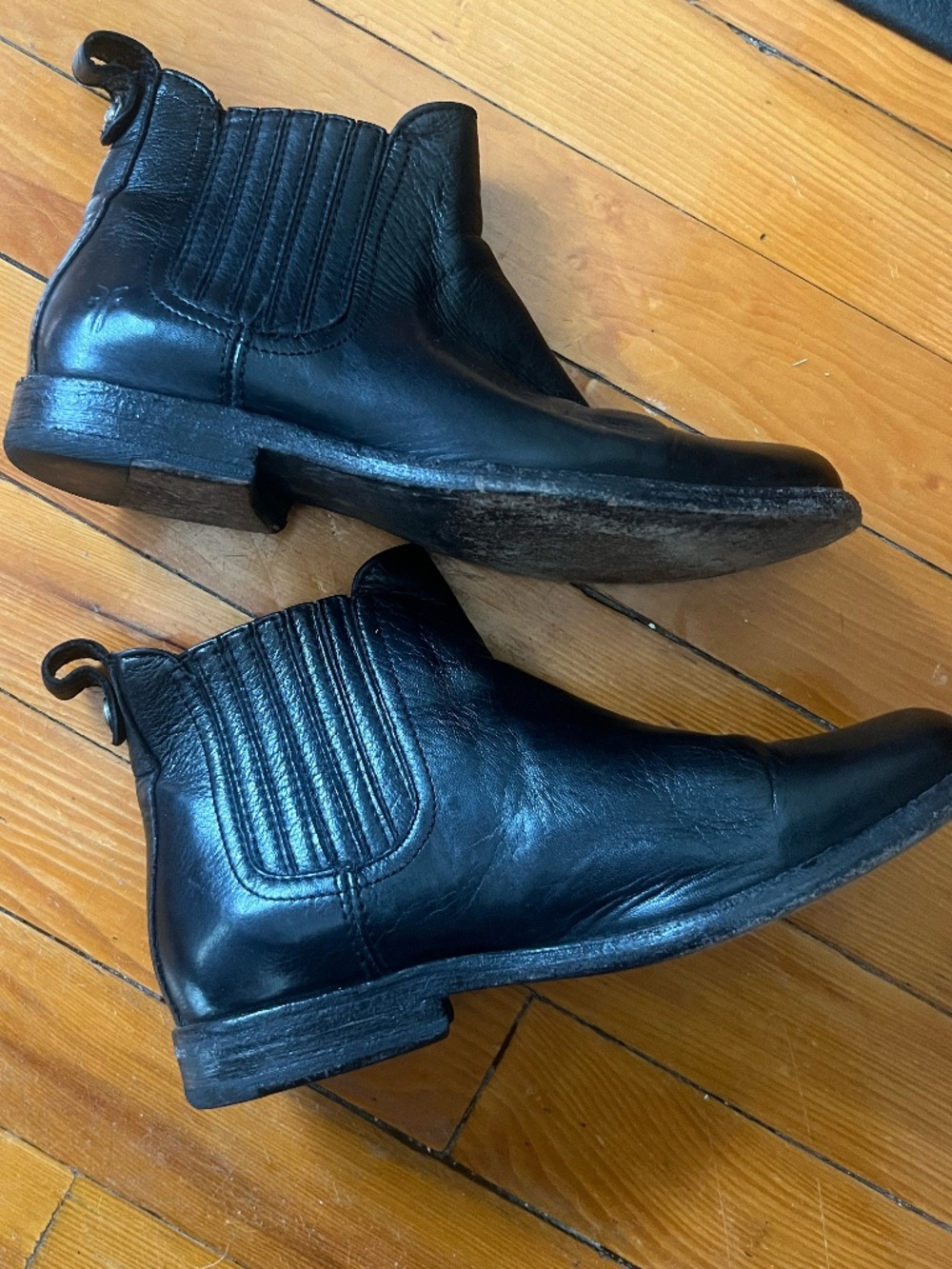 Frye Pippa Chelsea Black Womens 6 Leather Short Ankle Pull On Boots